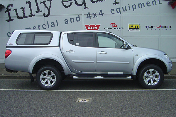Mitsubishi Triton Crown Canopy Liftup & Sliding